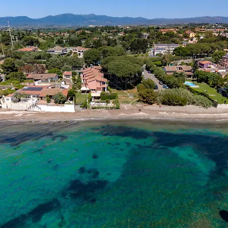 Alise Holidays 6 Su Forti