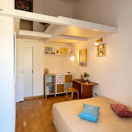 Alise Holidays 6 *